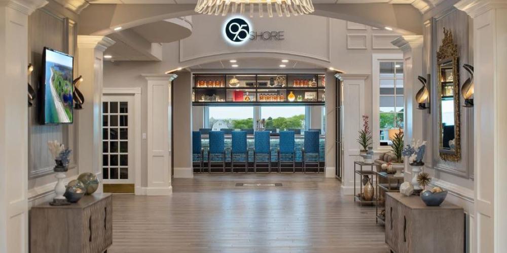 The Club at New Seabury's New 95 Shore Delights in Oceanfront Dining Experience